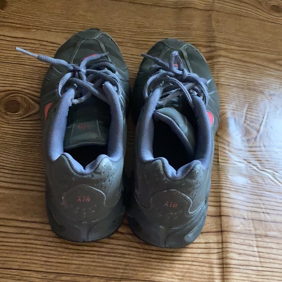 Nike Air Max - Picture 2 of 6